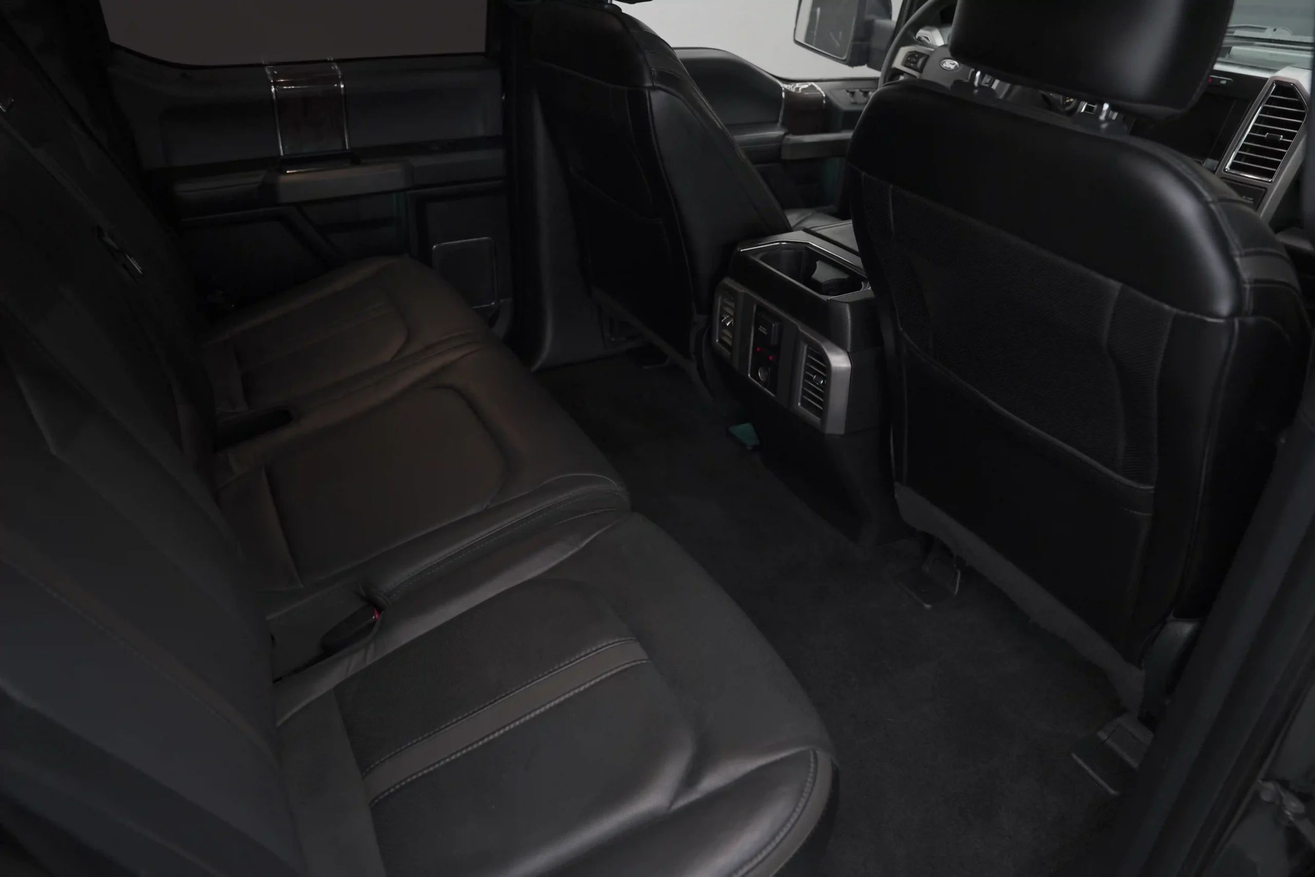 C5ADEDEE-7AA0-4136-AFF8-F50B81345F8F_15_11zon