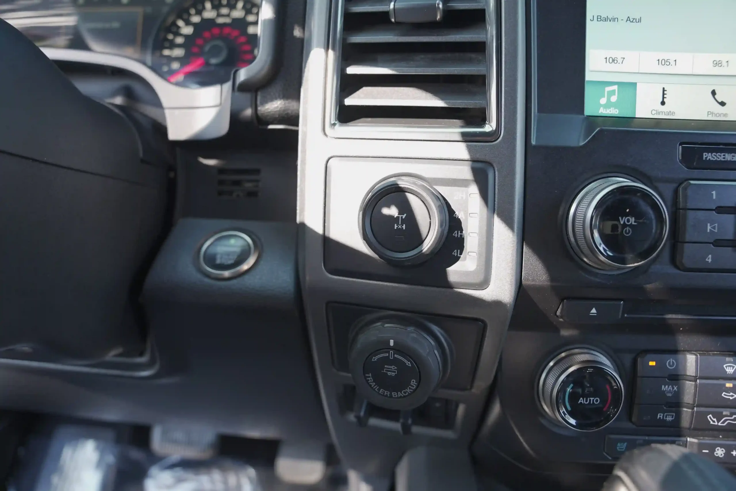 12930E25-F084-49A4-8EF1-5CB992E31AAB_10_11zon