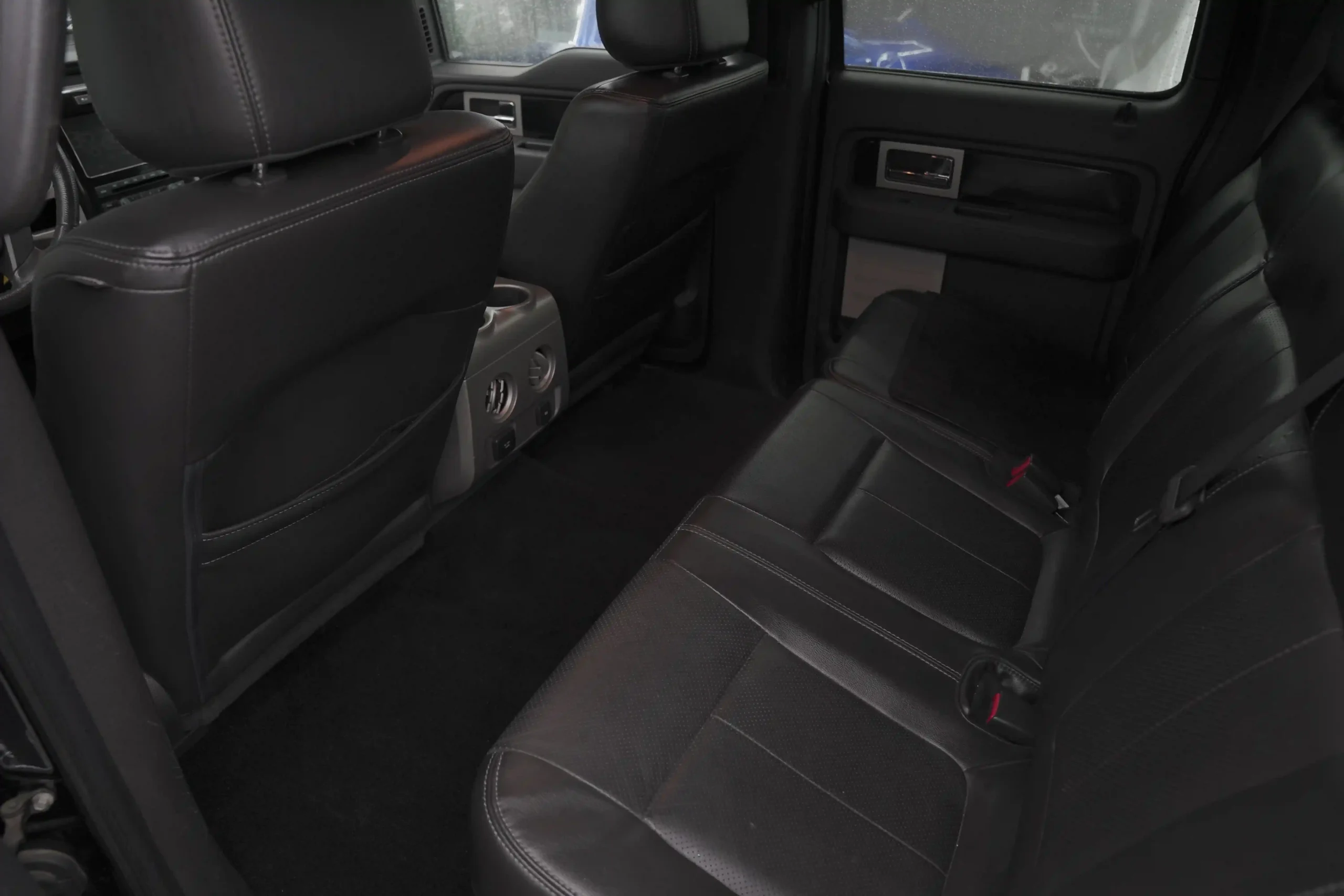 16861DDD-D89B-4D8C-8F85-1C865D9D6F69_12_11zon