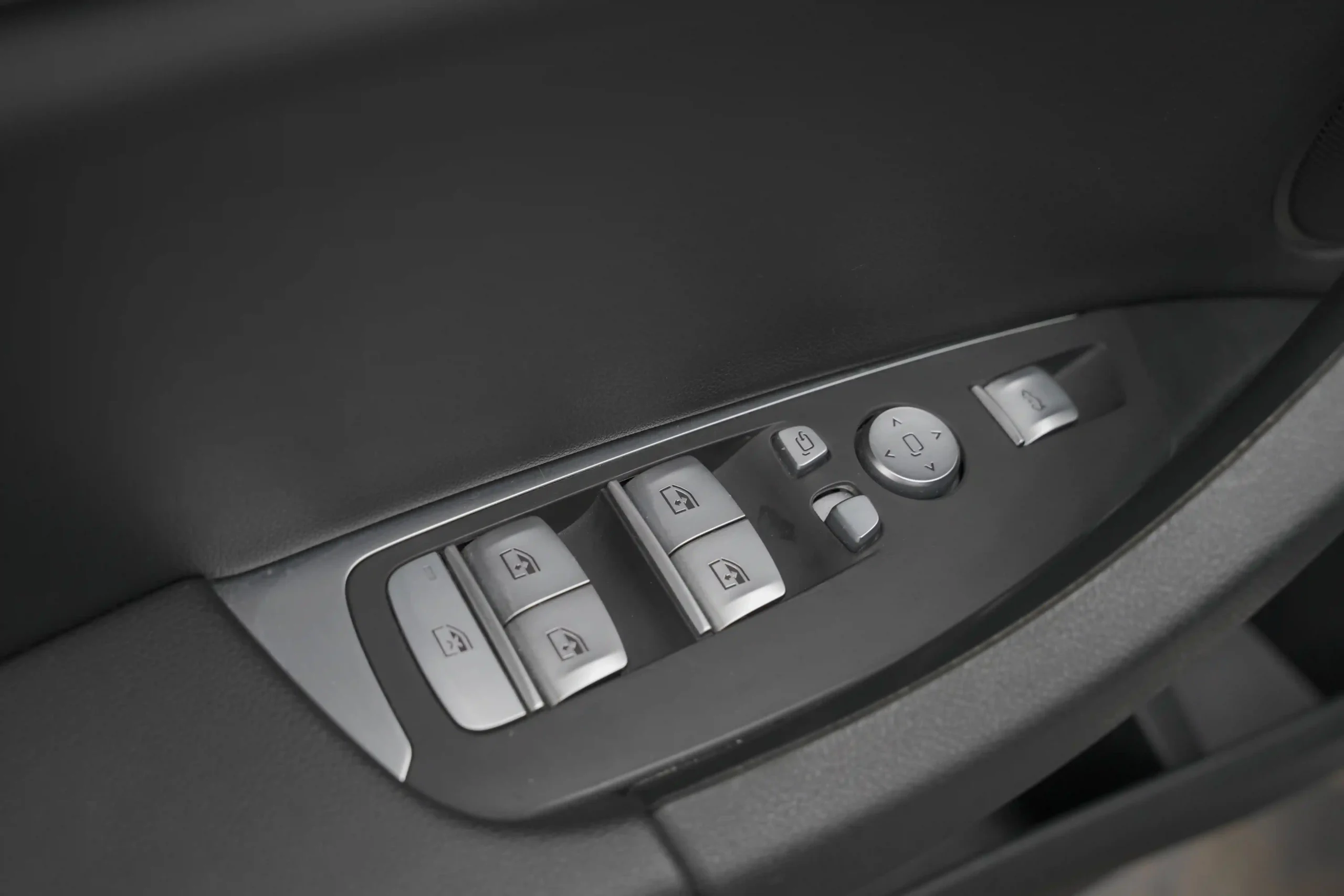 22A07F2F-B403-477D-A59B-C6218007417F_6_11zon