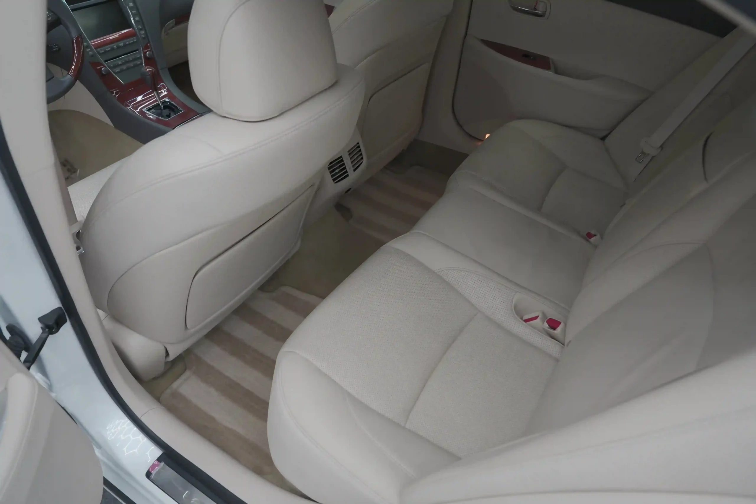 334CB1D1-97BB-464E-9541-358B326D8EDA_8_11zon