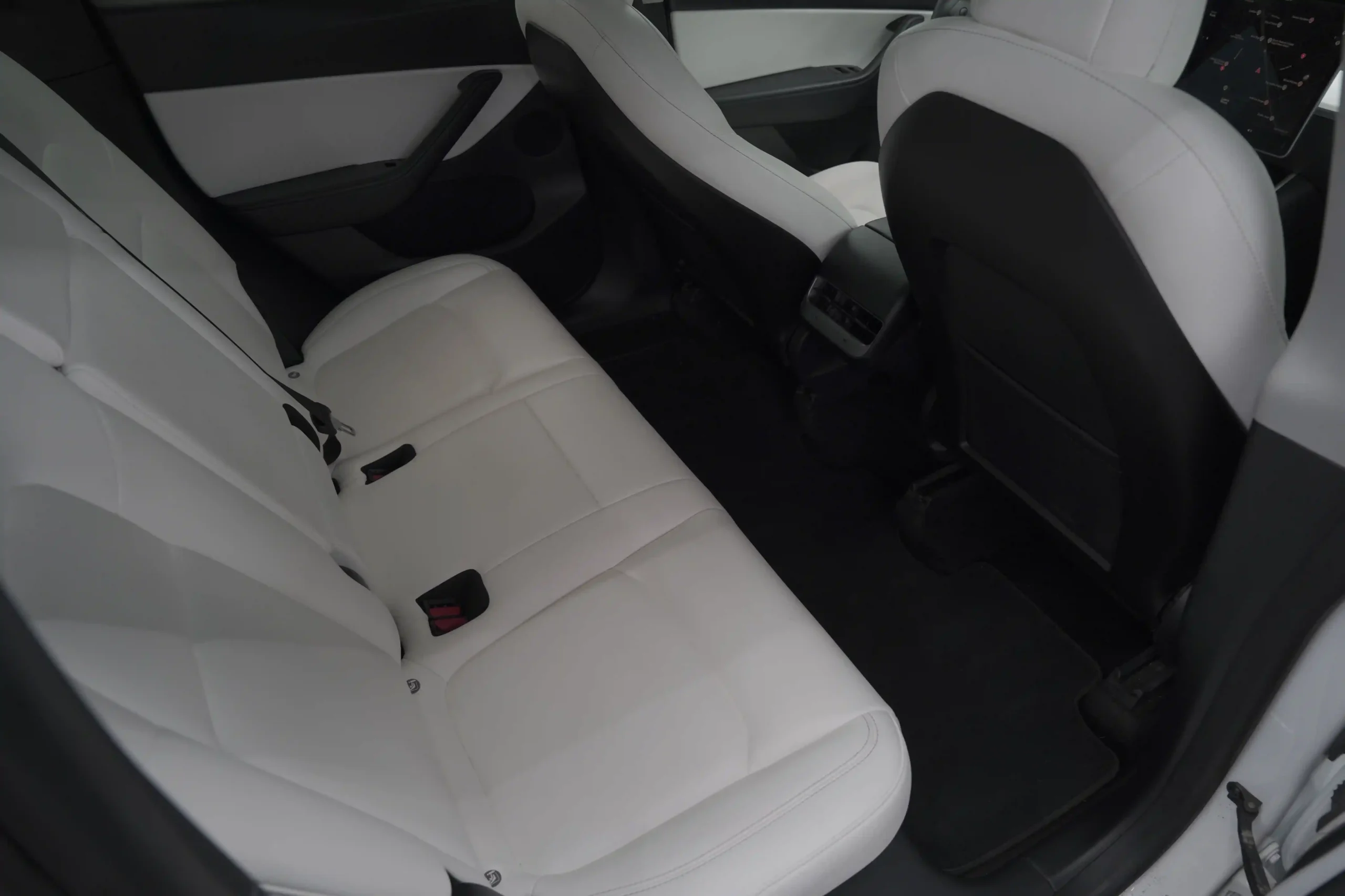 77B14488-229E-4714-A338-004BB1A8223C_8_11zon