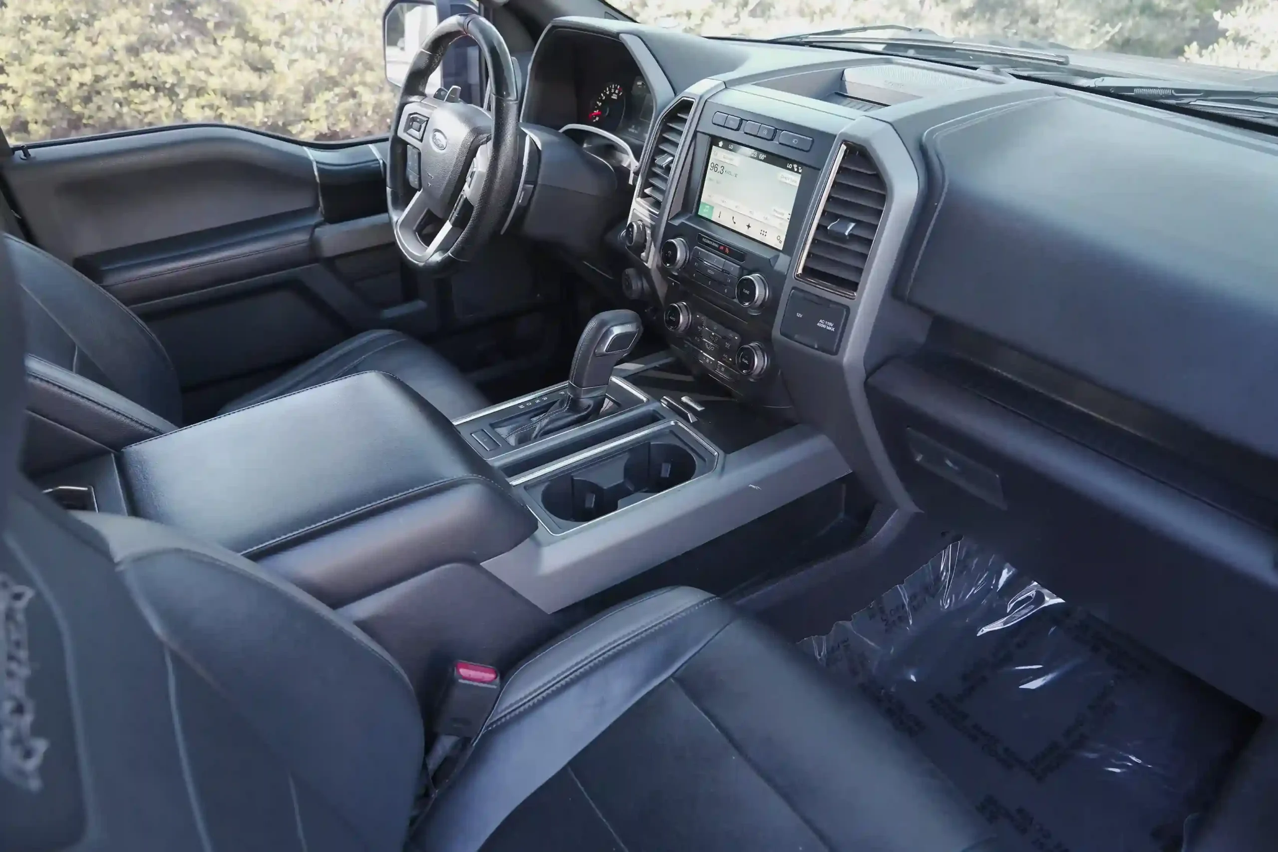 926D480C-C016-45C3-9273-403C47779DAE_8_11zon