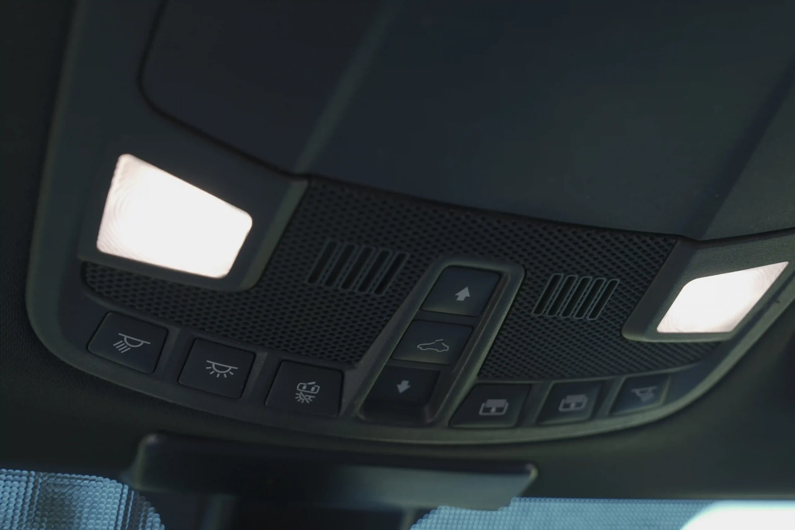 BBFCE840-A225-4C3C-84D8-EFA7AD04816C_13_11zon