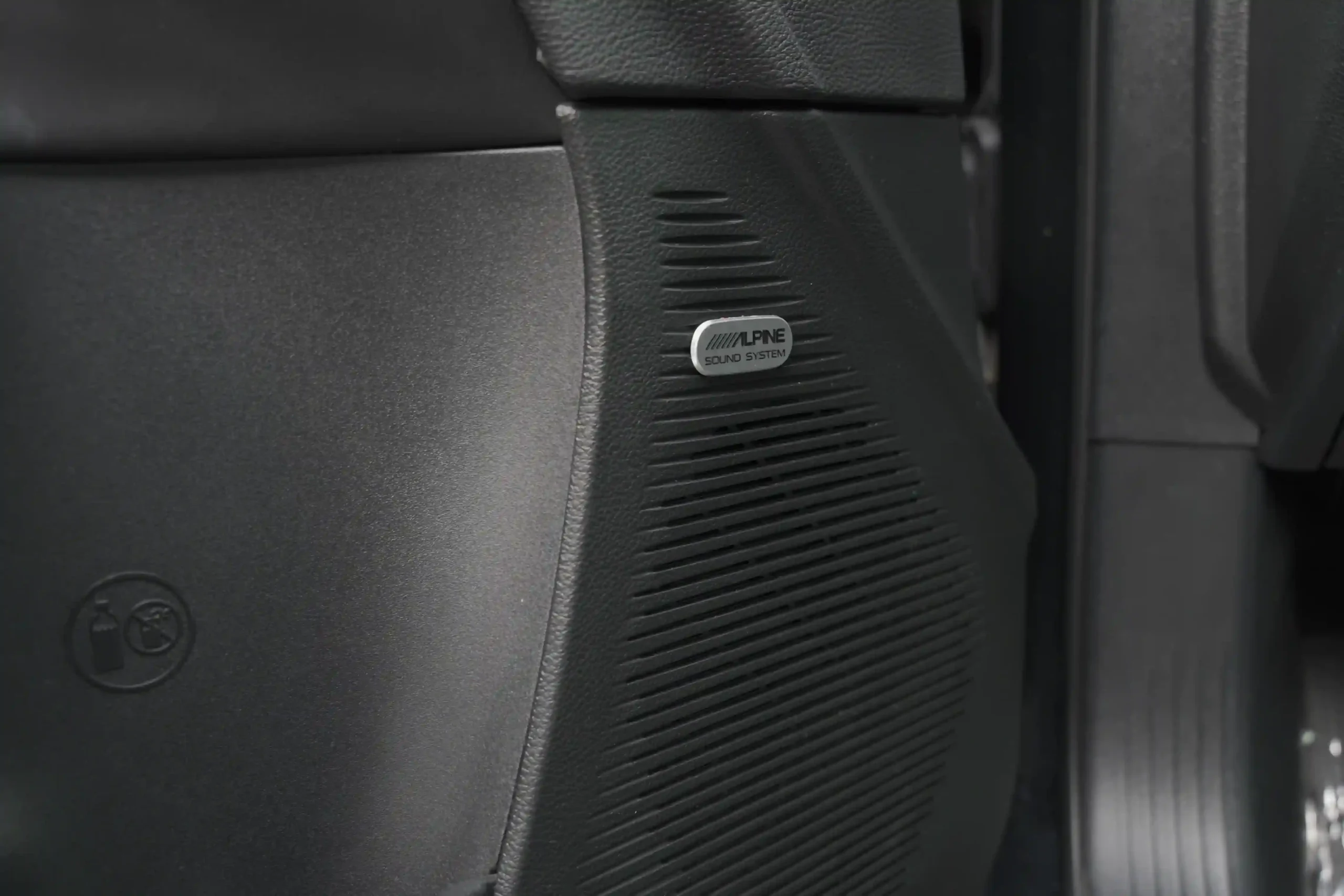 EBDD4E4F-2128-4C47-8C89-1CF71A3F047D_15_11zon