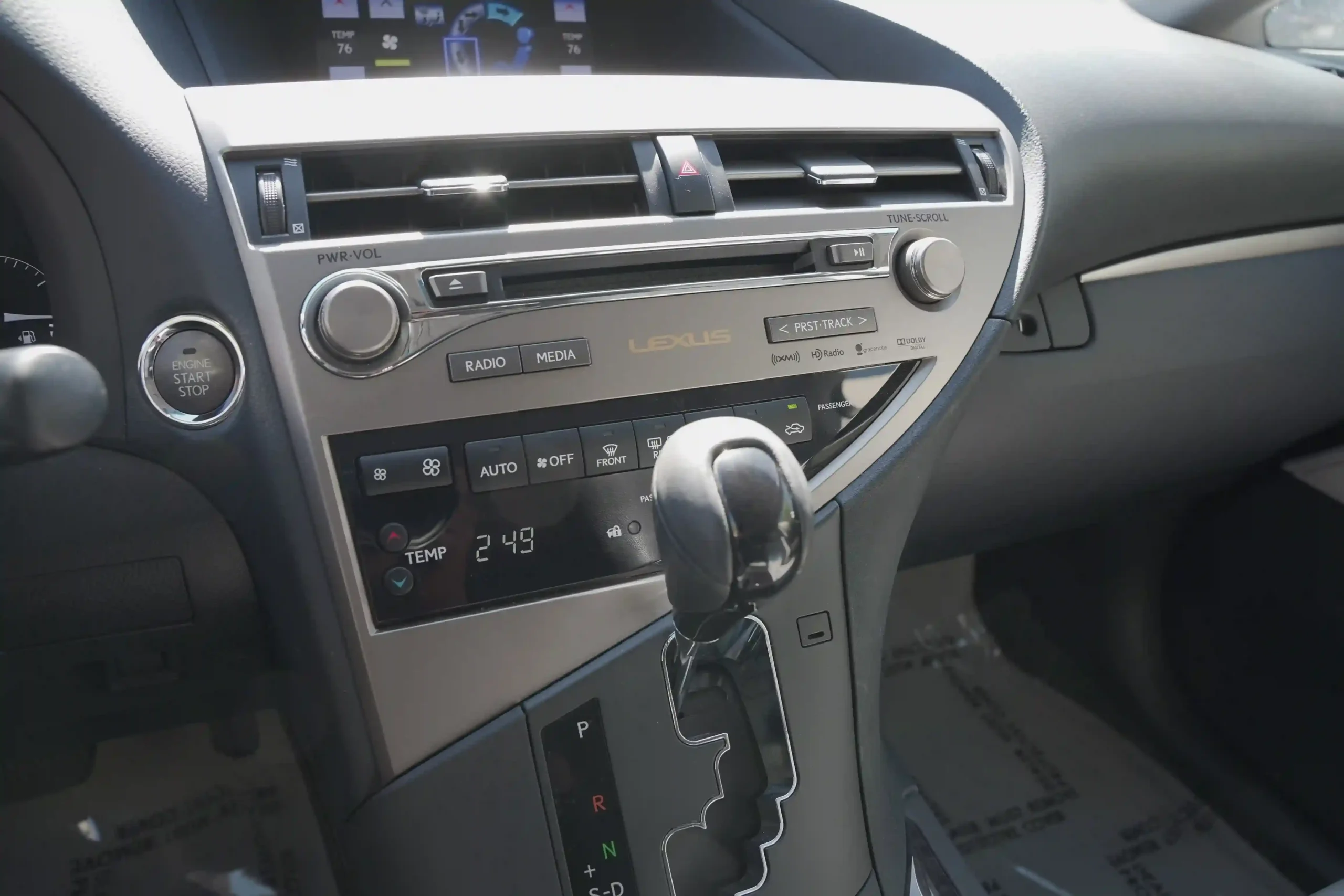 28639A09-3697-4BE2-AF85-893270D5DB9E_10_11zon