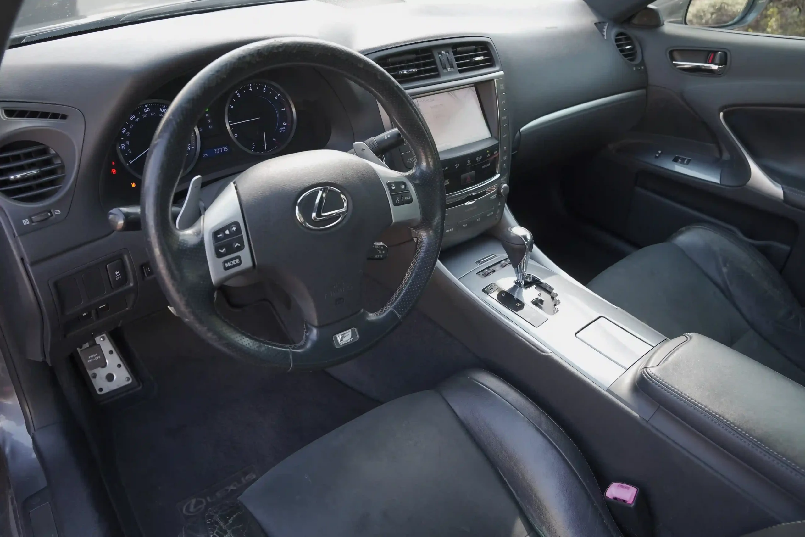 2A4EE601-57B7-4A6C-976F-3B20FA66134D_2_11zon