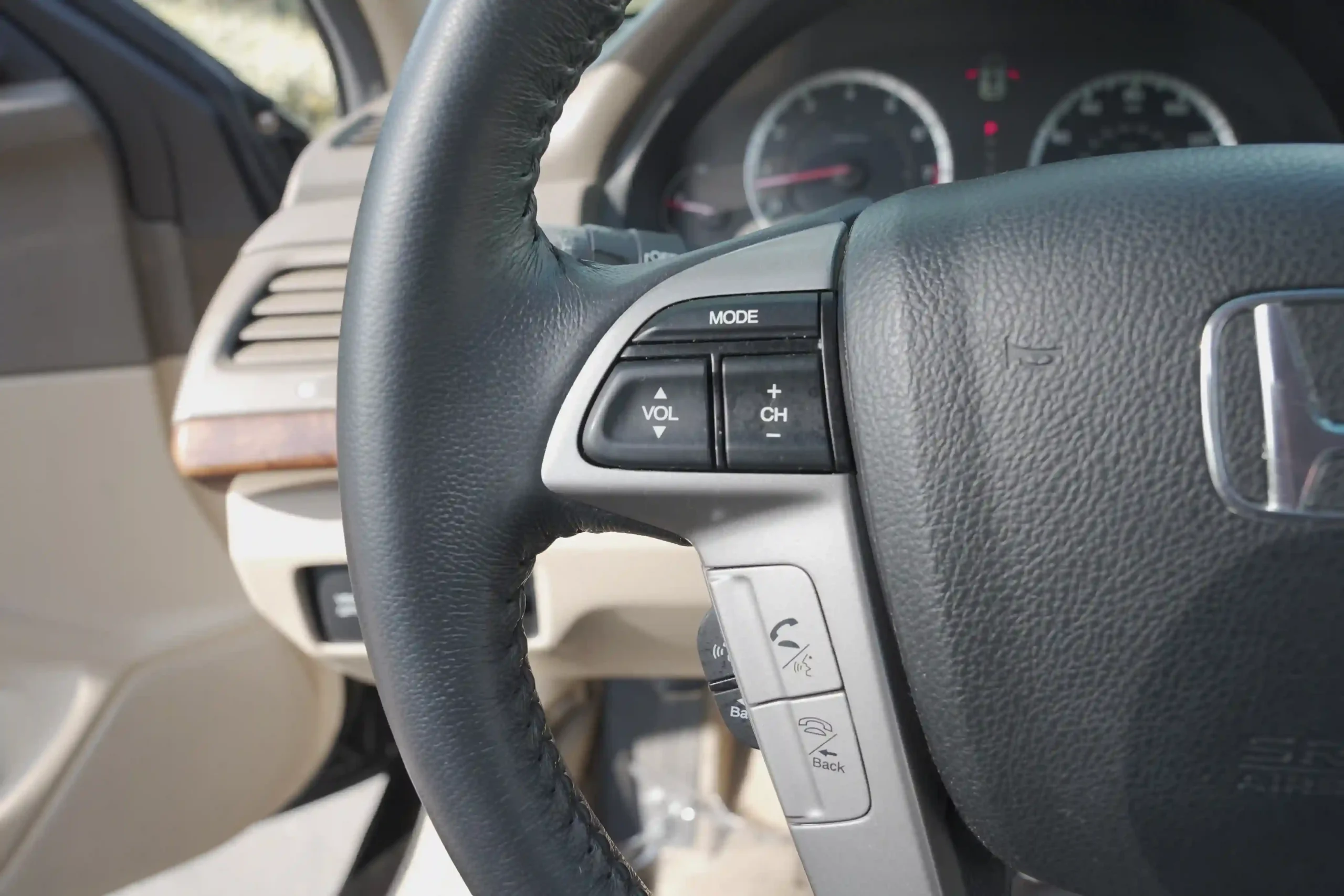 D9738705-DB5F-49A0-87E1-351132A7172C_11_11zon