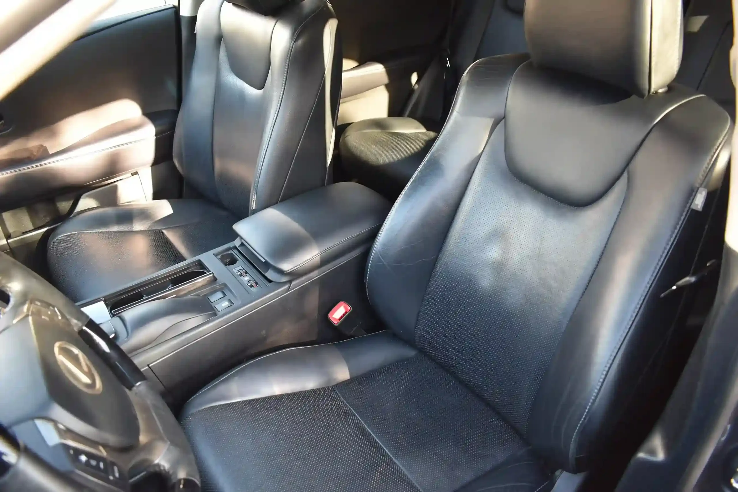 5C81C0DF-2C8A-4370-8D2B-5F55441AA117_14_11zon