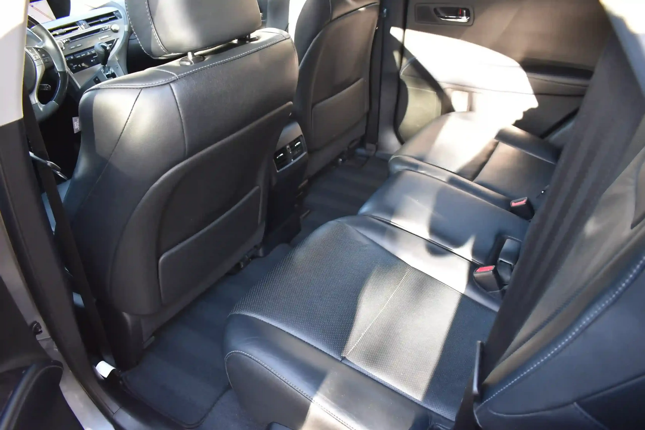 60D42FC0-99EF-4600-BB8E-AD5C00FEA508_8_11zon