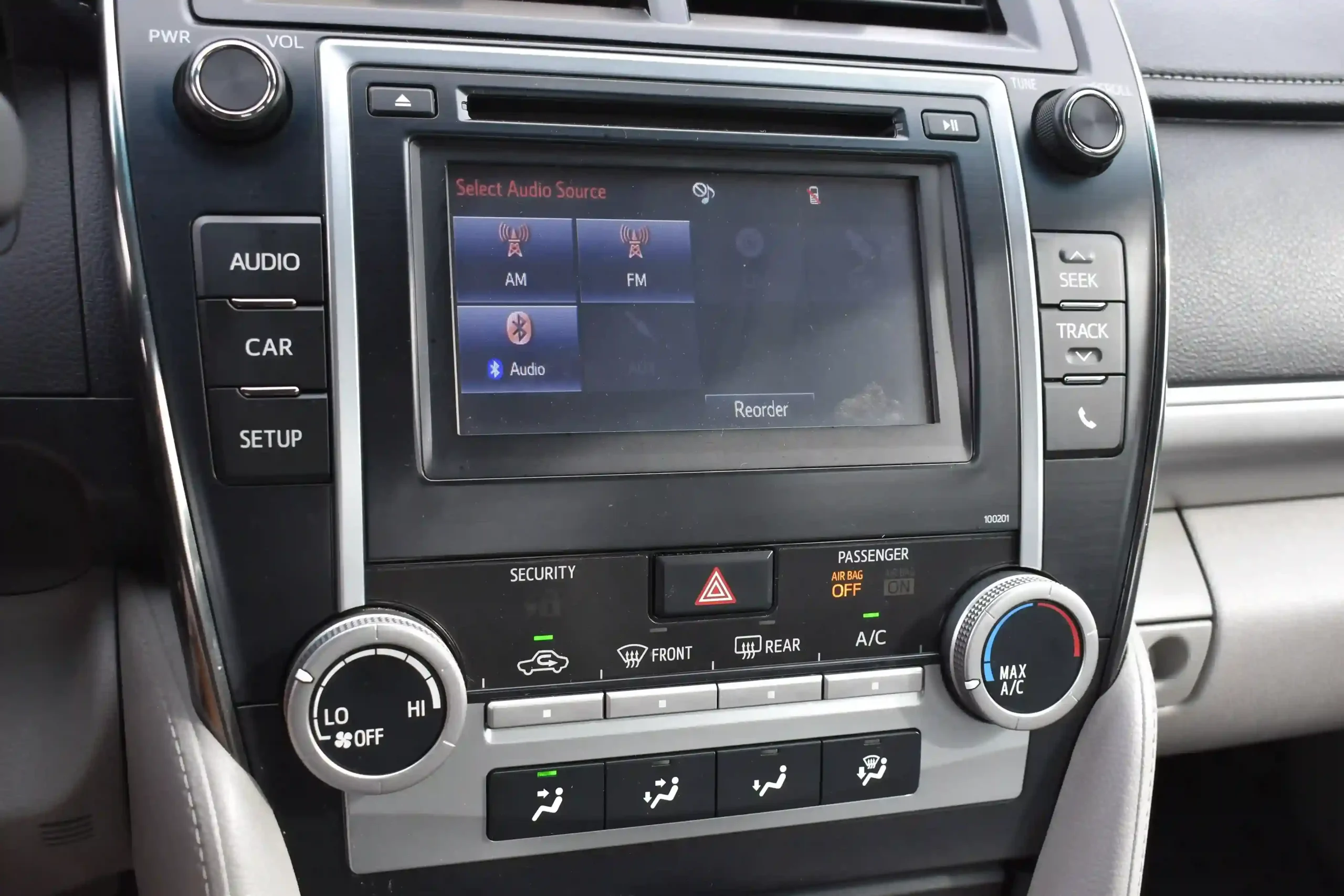 C2F802A7-E073-4804-B3E2-57CEF7E0BEE1_32_11zon